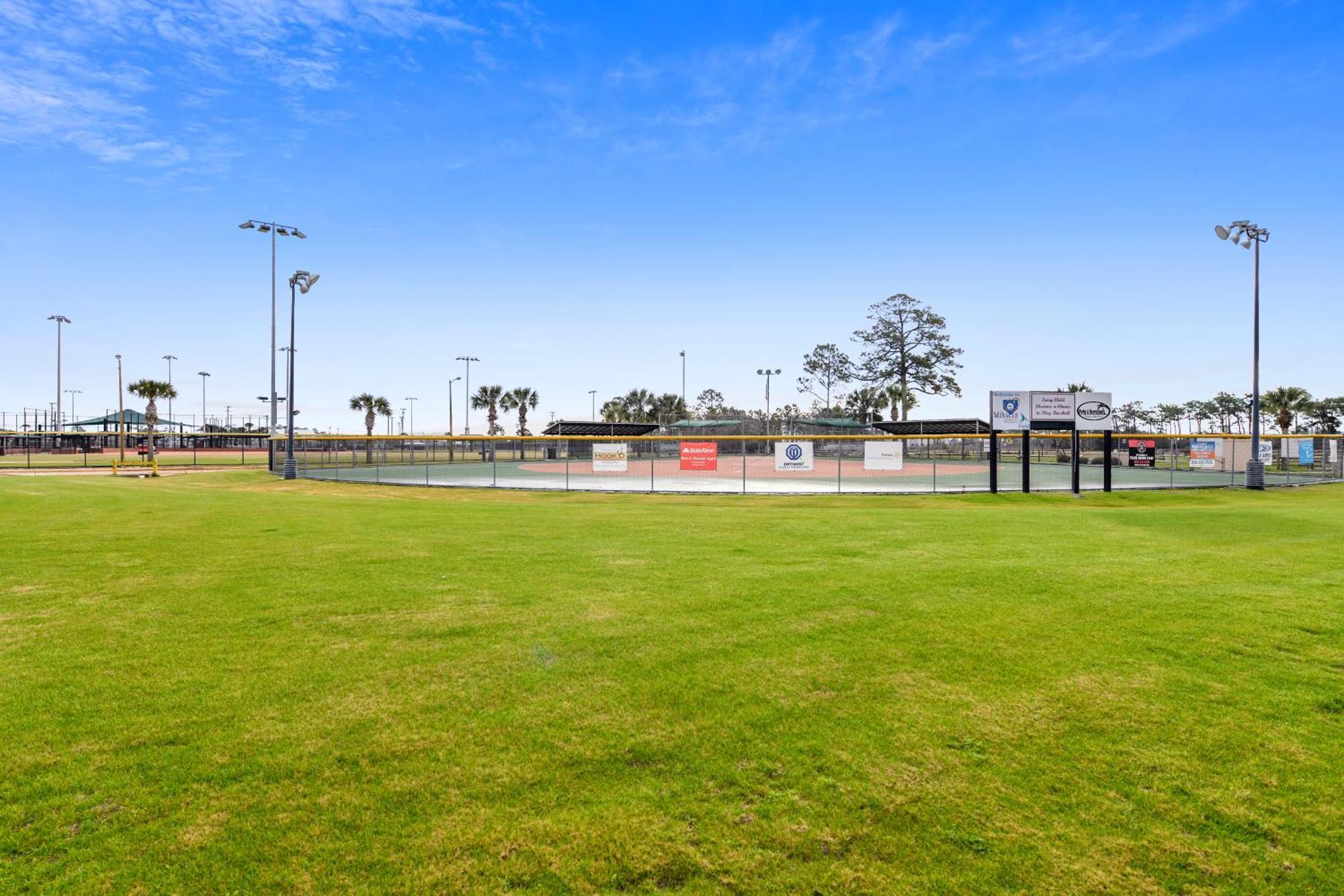Calypso Resort And Towers #1101-3 By Book That Condo Panama City Beach Exterior foto